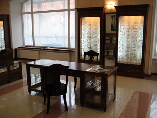 Комод в классическом стиле