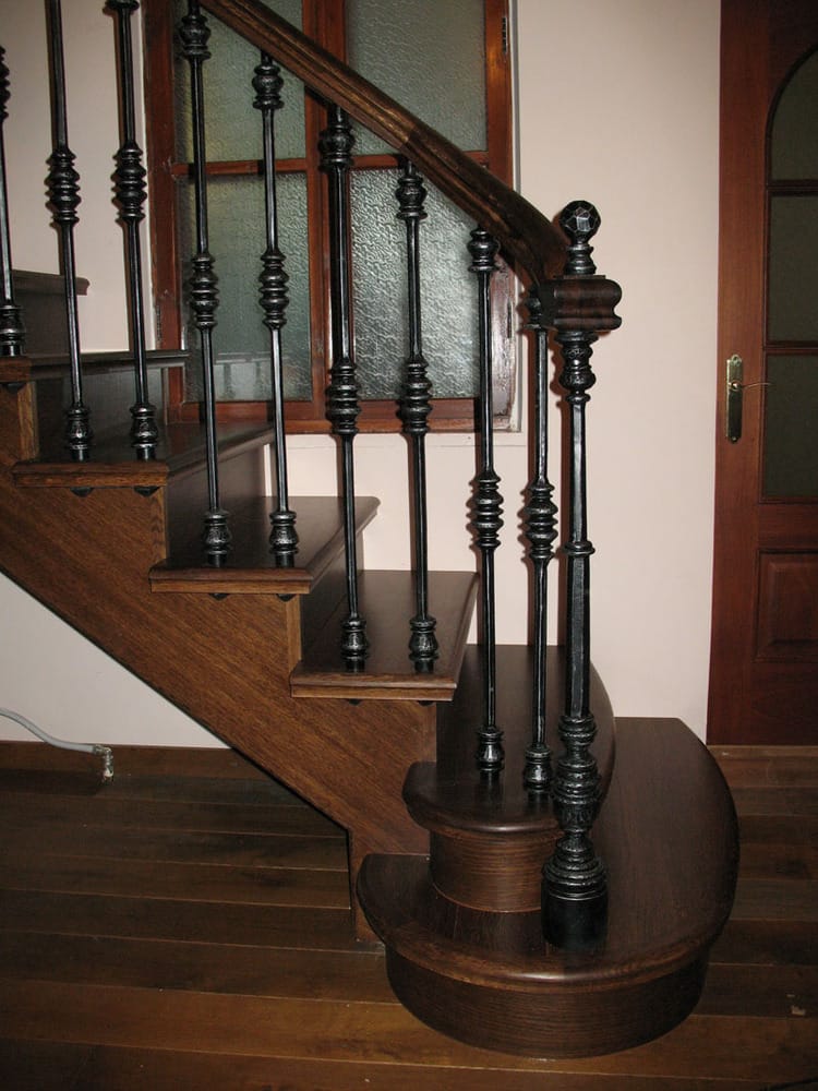 Классическая маршевая лестница